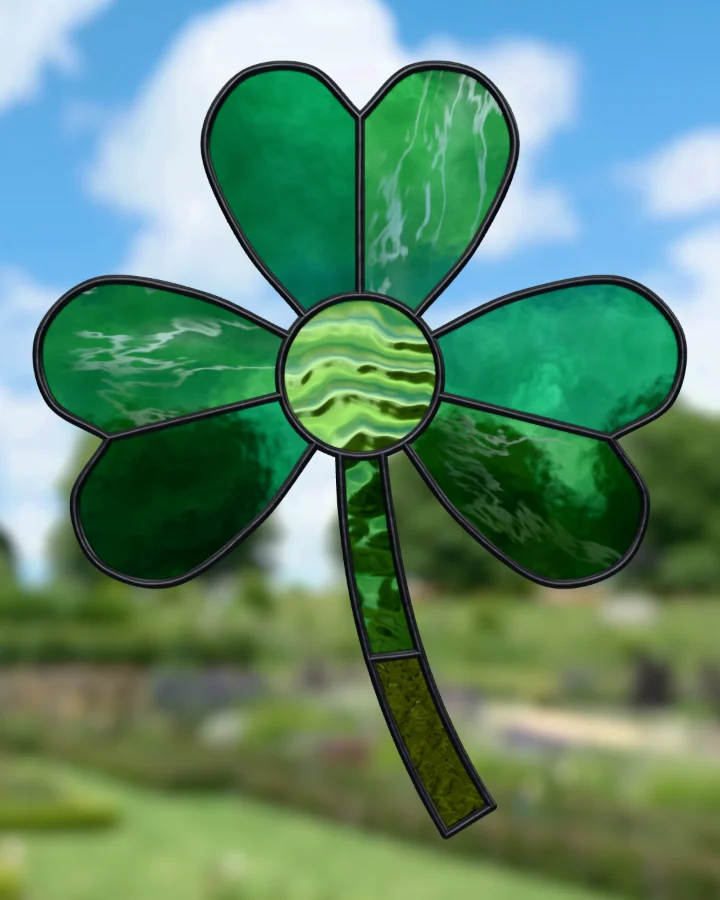 Shamrock suncatcher glazed, lit from behind.